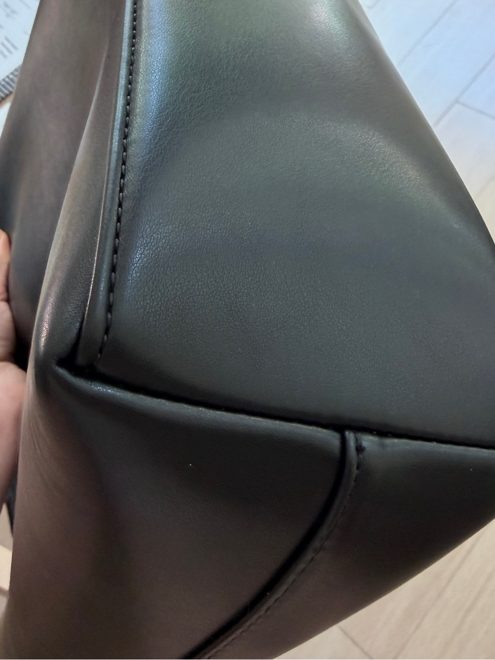 Bow Midi Shoulder Bag — Black Anthropologie - Picture 5 of 7